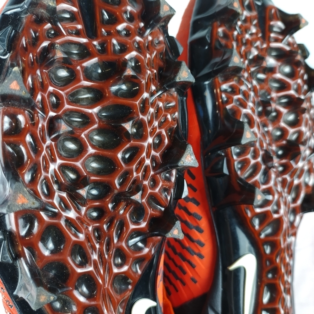 Nike Men's 9.5 Alpha Menace Pro 2 Mid Football Cleats Orange AQ3209-801 - Picture 8 of 13